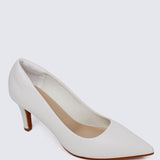 Ashley Comfy Pumps In Off White - myballerine