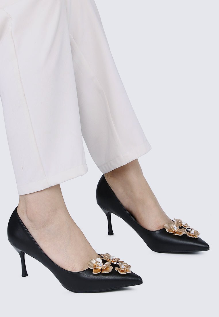 Camellia Comfy Pumps In Black - myballerine