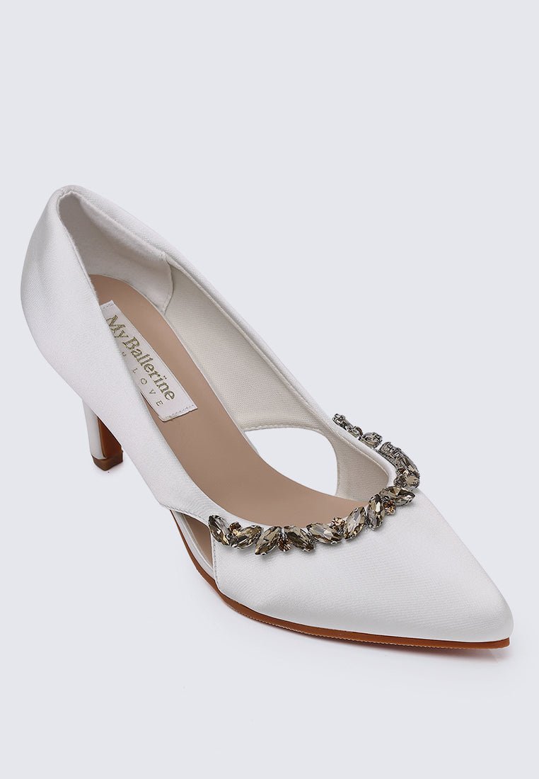 Gisele Comfy Pumps In IvoryShoes - myballerine