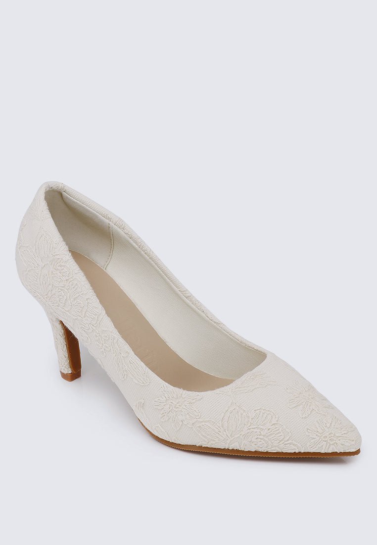 Hadria Comfy Pumps In BeigeShoes - myballerine