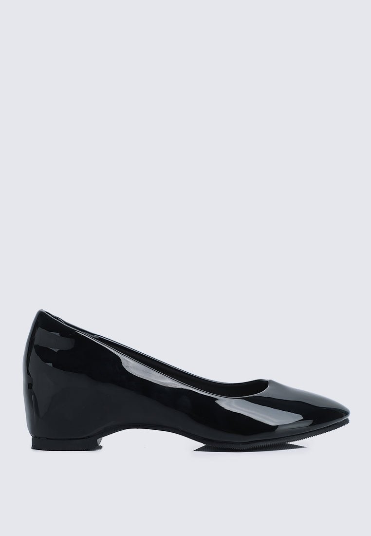 Helene WideFit Comfy Pumps In BlackShoes - myballerine