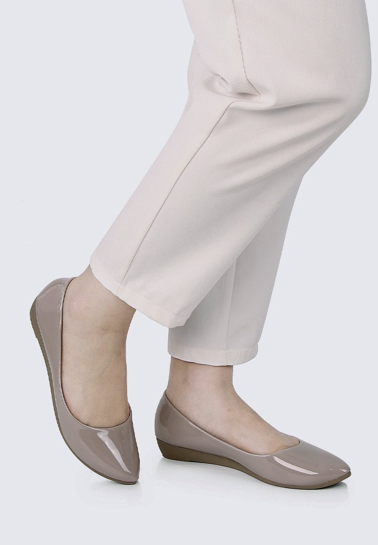 Lunna Comfy Ballerina In AlmondShoes - myballerine