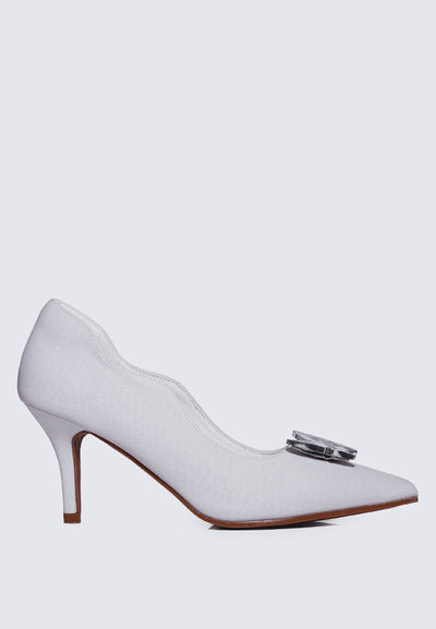 Fairytale Fantasy Comfy Pumps In Platinum