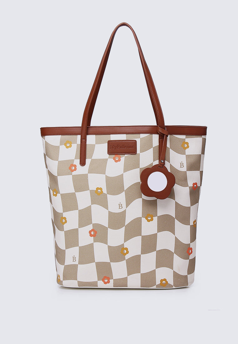 Checker Me Out Tote Bag In Taupe