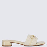 Isabeau Comfy Sandals In Light Yellow