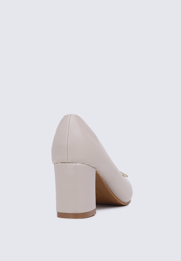 Vanessa Wide Feet Comfy Heels In Almond