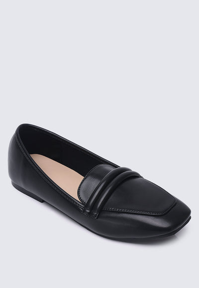 Aaliyah Comfy Loafers In Black