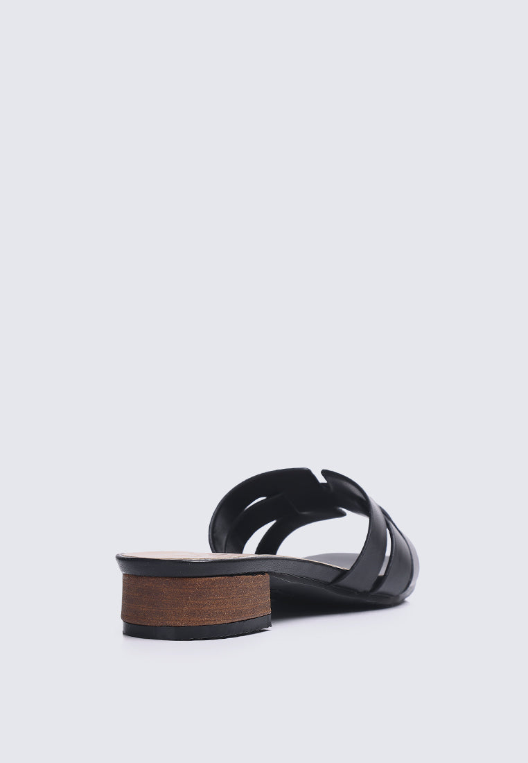 Isla Comfy Sandals In Black