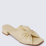 Sia Comfy Sandals In Butter
