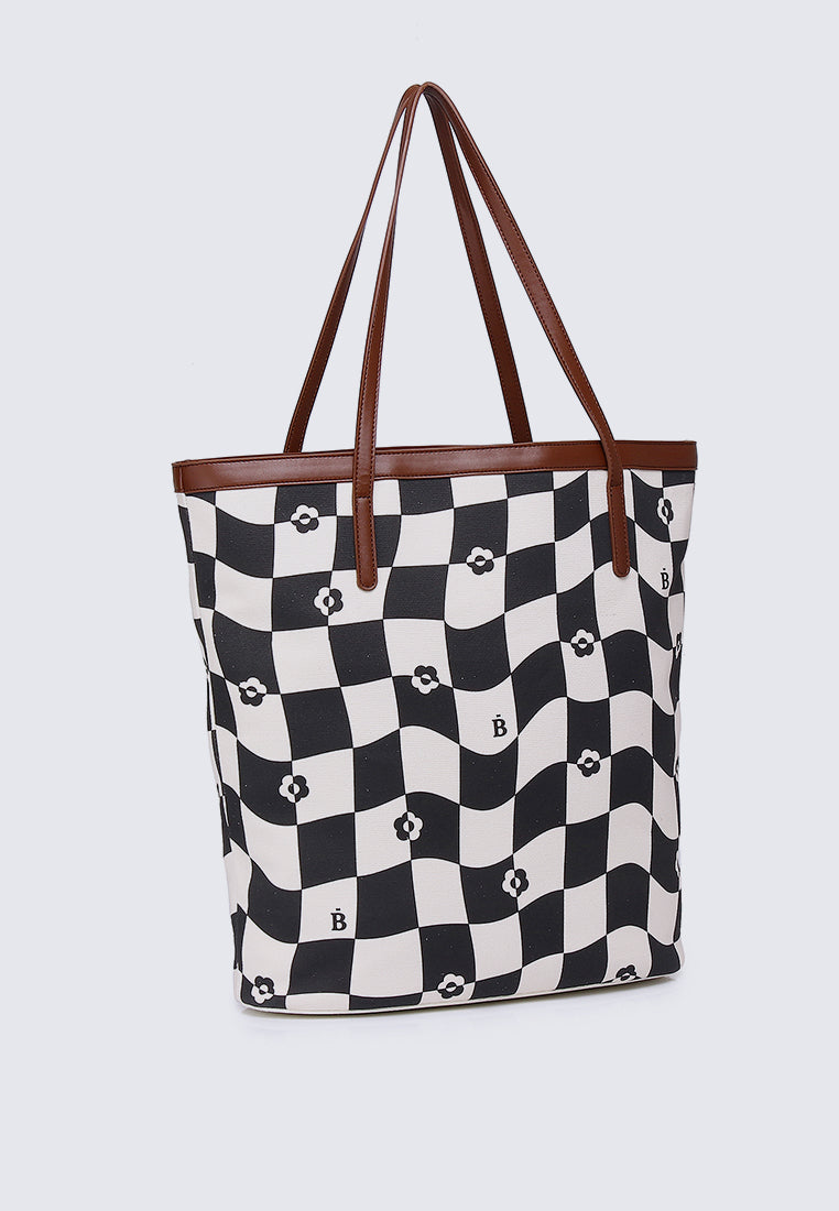 Checker Me Out Tote Bag In Black