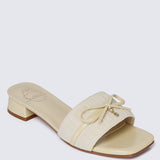 Isabeau Comfy Sandals In Light Yellow