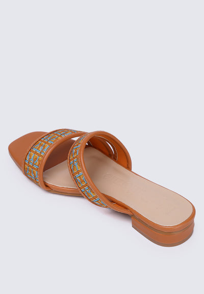 Myra Comfy Sandals In Apricot