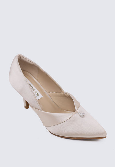 Rosaline Comfy Pumps In Champagne