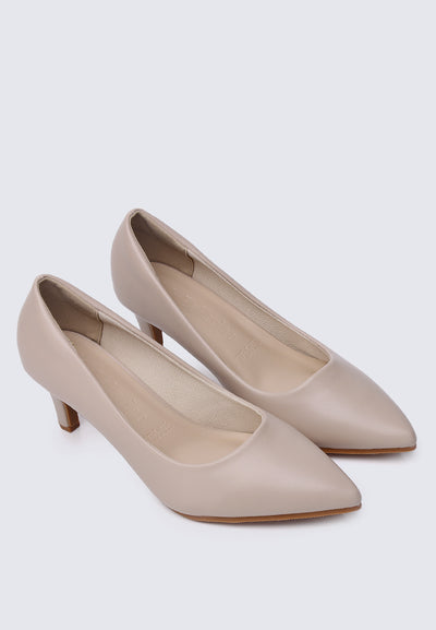 Alvina Wide Feet Comfy Heels In Almond