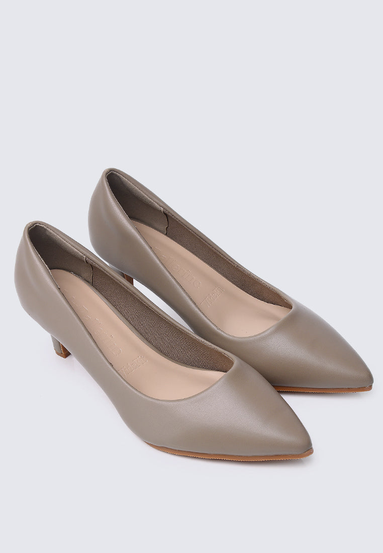 Alvina Wide Feet Comfy Heels In Taupe