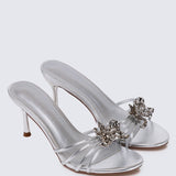 Eternal Blossom Comfy Heels In In Silver