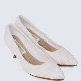Elara Comfy Pumps In White
