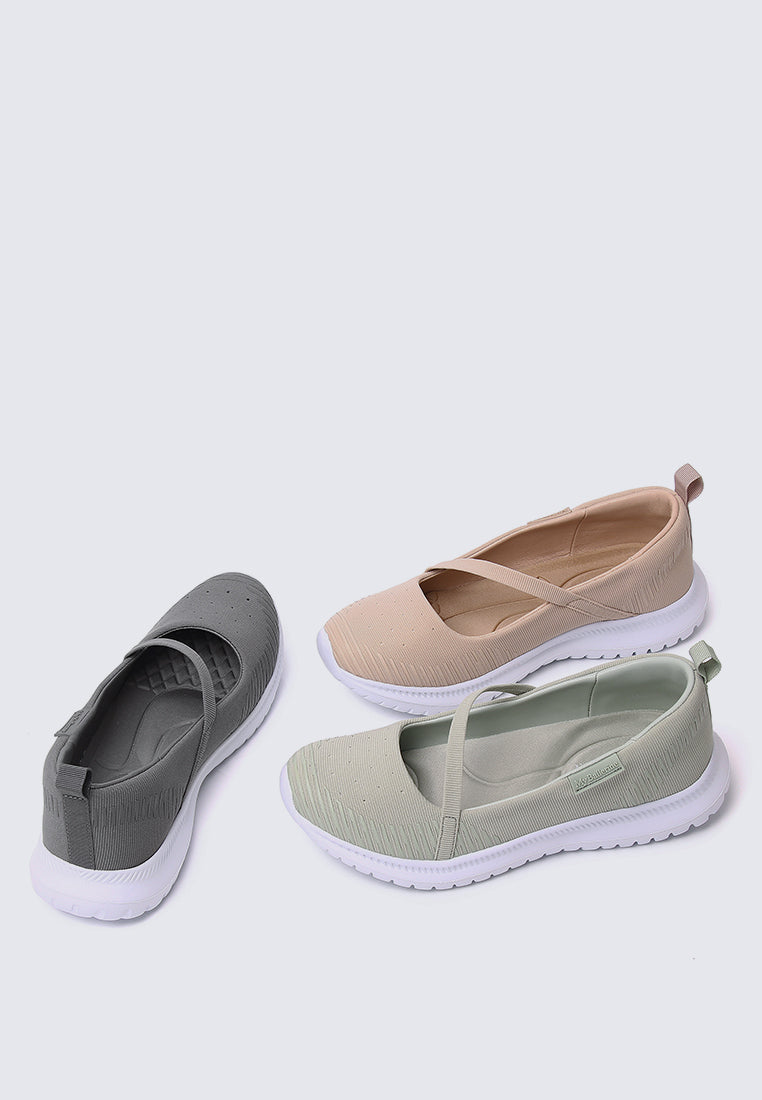 The Easy Comfy Flats In Green