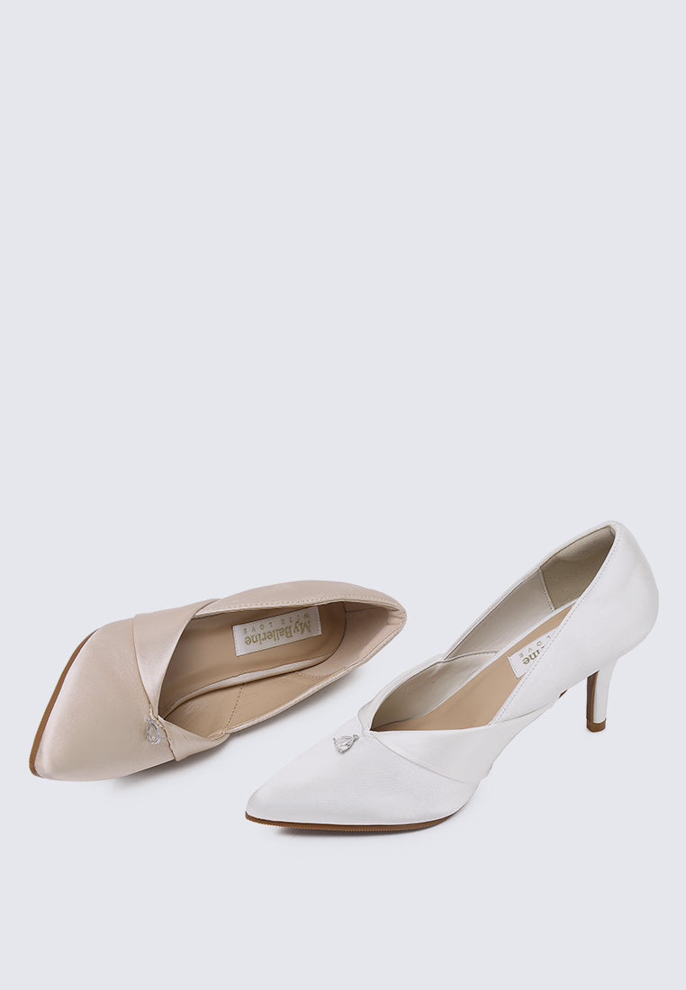 Rosaline Comfy Pumps In Off White