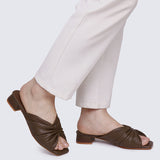 Sia Comfy Sandals In Espresso