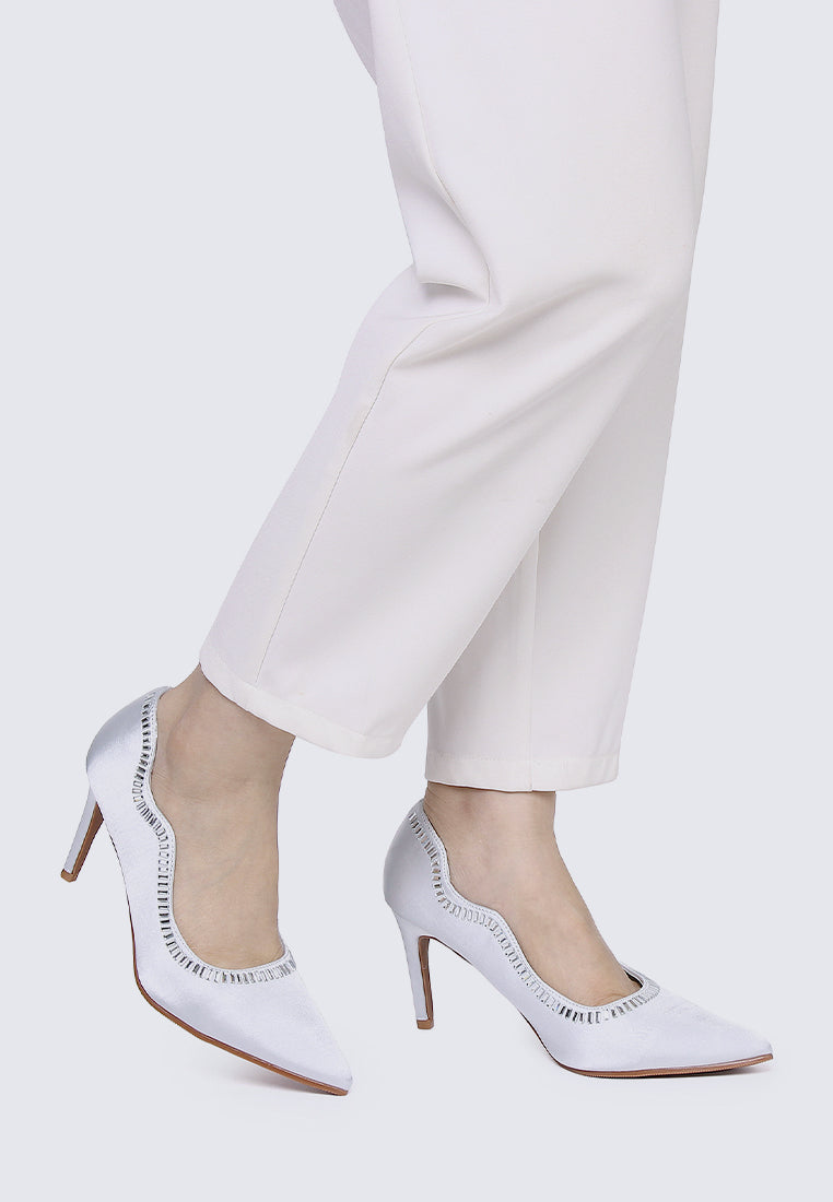 Lydia Comfy Pumps In Silver