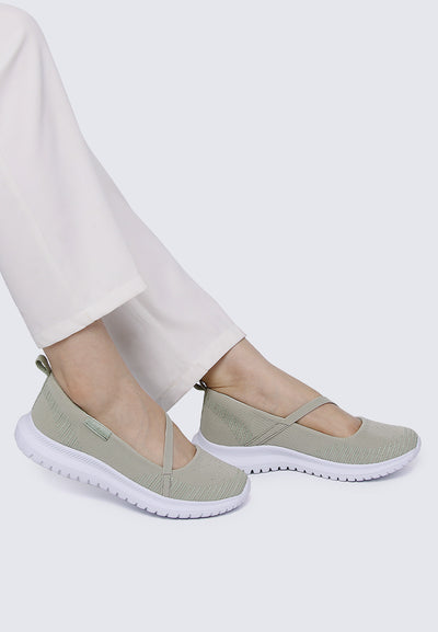 The Easy Comfy Flats In Green