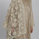 Kamelia Selendang Premium Scarves In Khaki