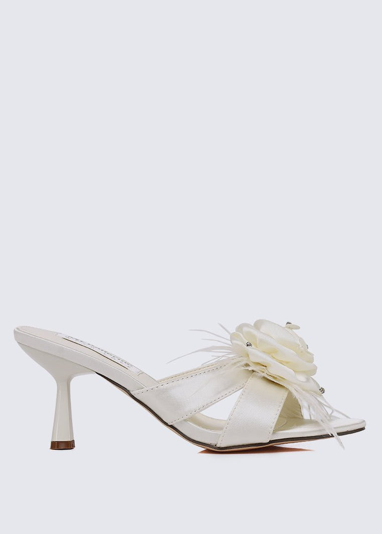 Alira Comfy Heels In IvoryHeels - myballerine