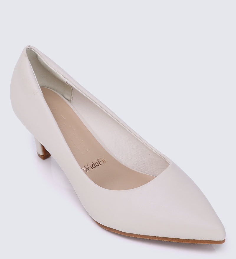 Alvina Wide Feet Comfy Heels In BeigeShoes - myballerine