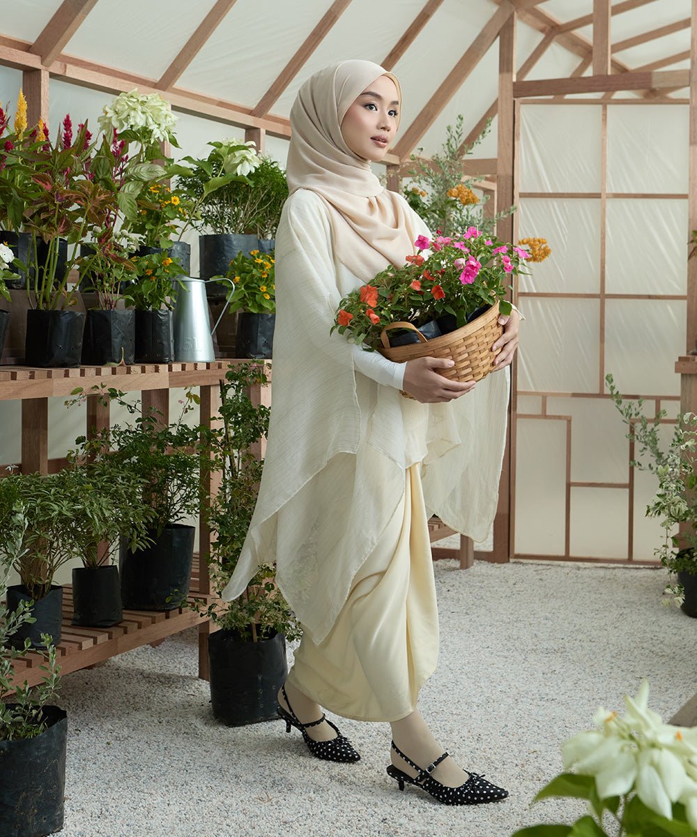 Amora Comfy Heels In BlackHeels - myballerine