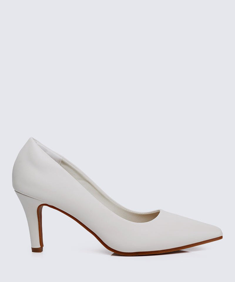 Ashley Comfy Pumps In Off White - myballerine
