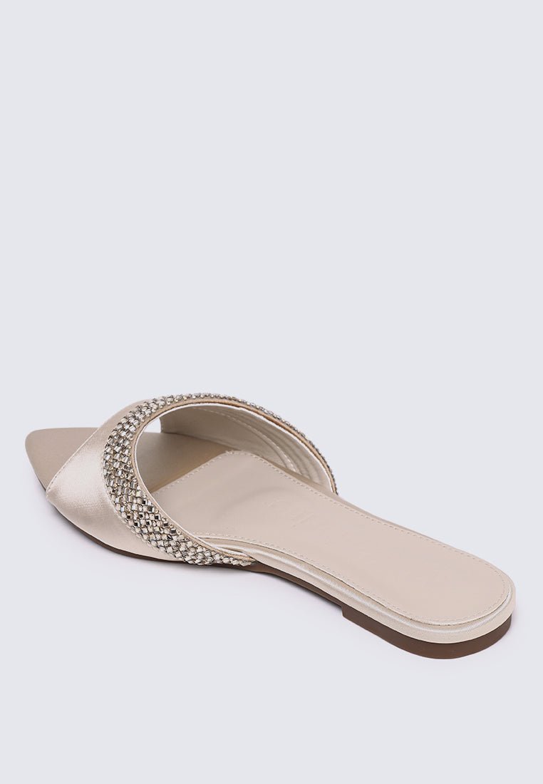 Astra Comfy Sandals In ChampagneSandals - myballerine