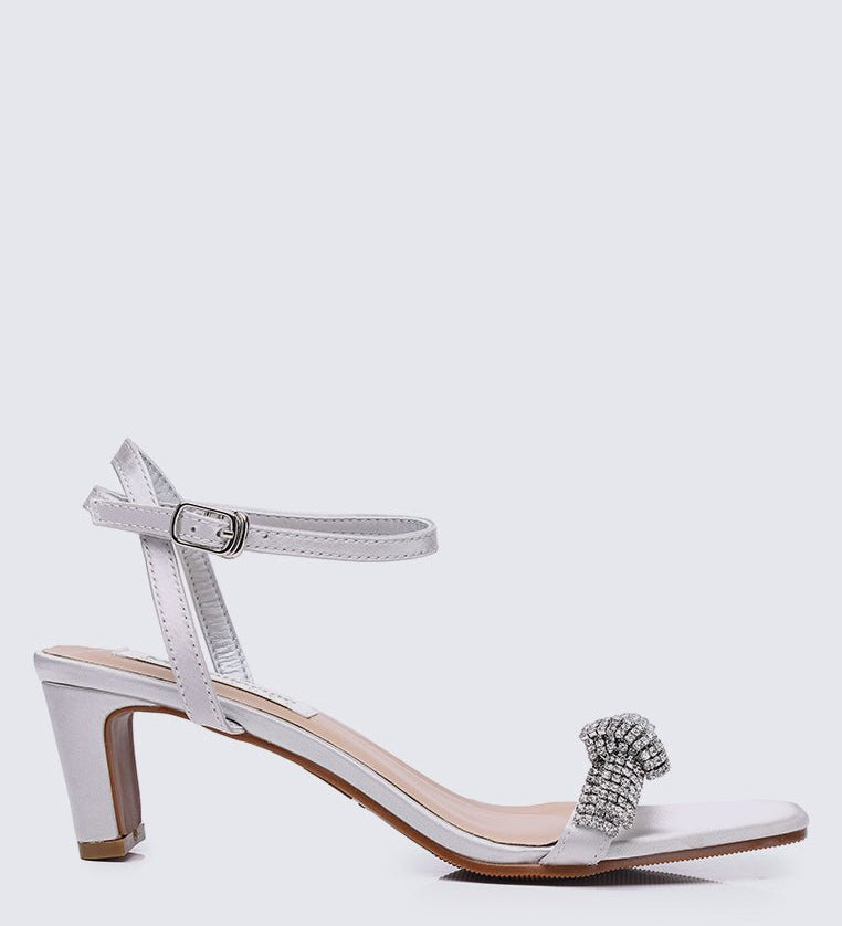 Audrey Comfy Heels In Silver - myballerine