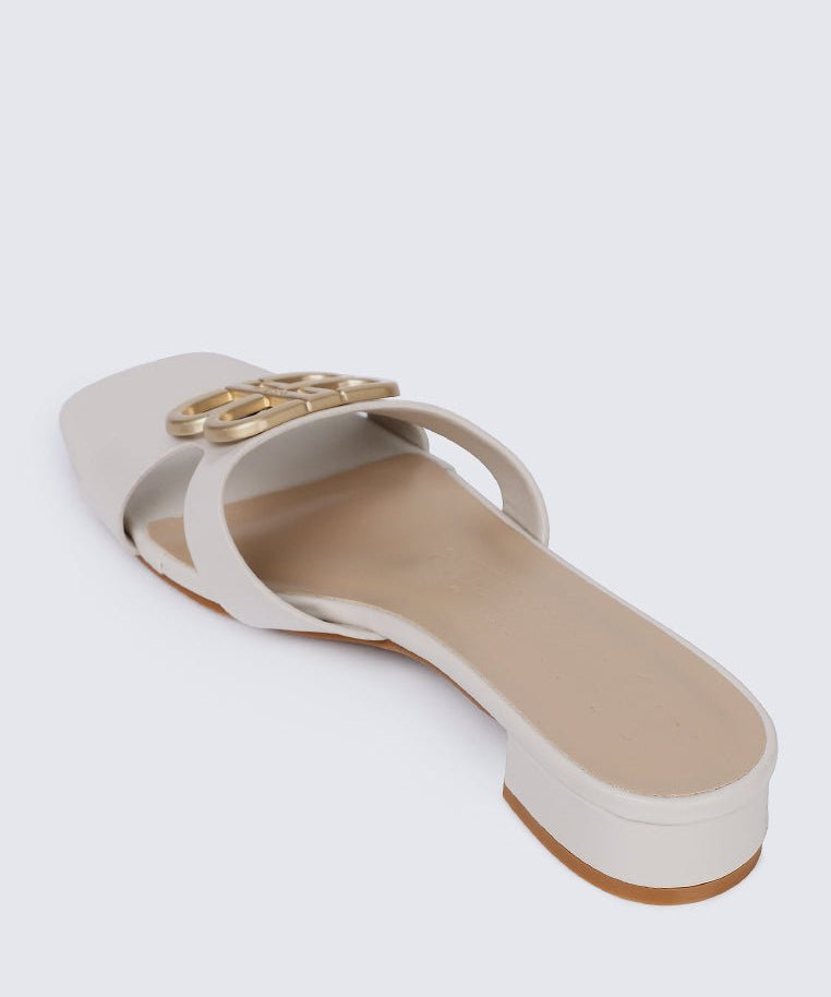 Berorica Comfy Heels In BeigeShoes - myballerine