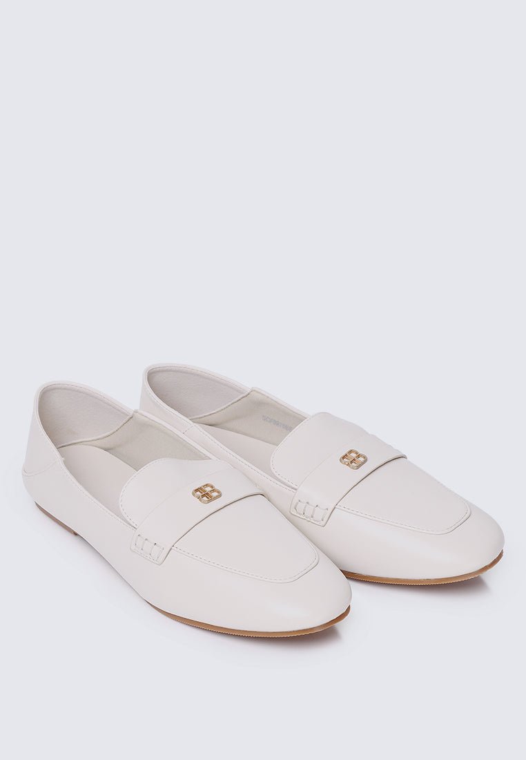 Bonbon Comfy Loafer In BeigeLoafers - myballerine