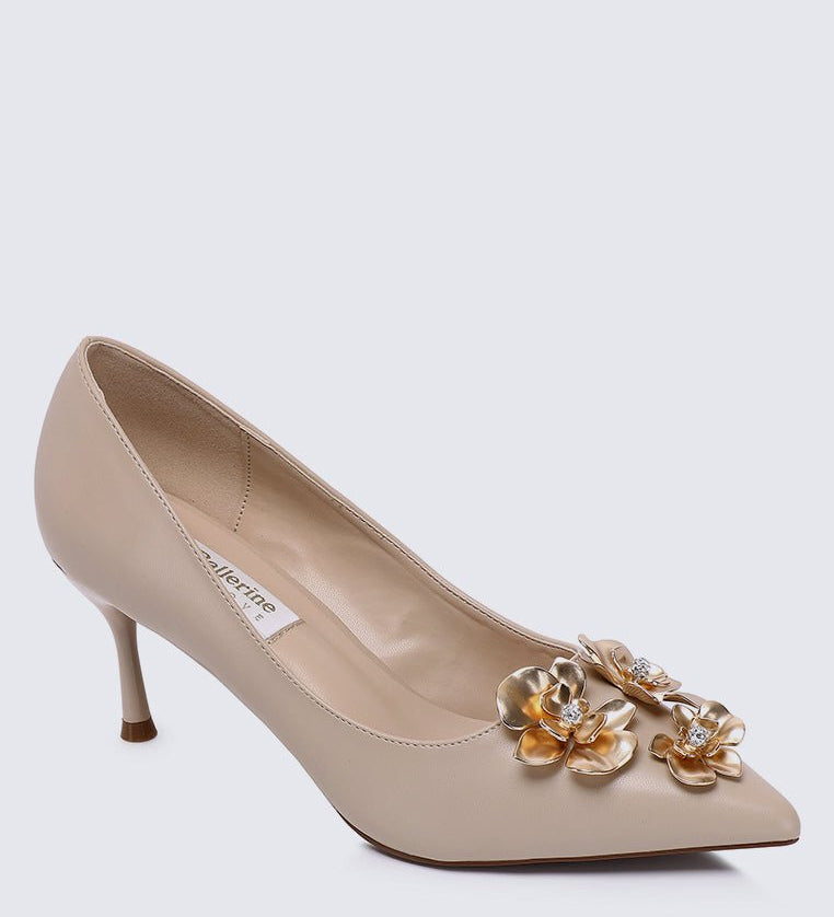 Camellia Comfy Pumps In NudeShoes - myballerine