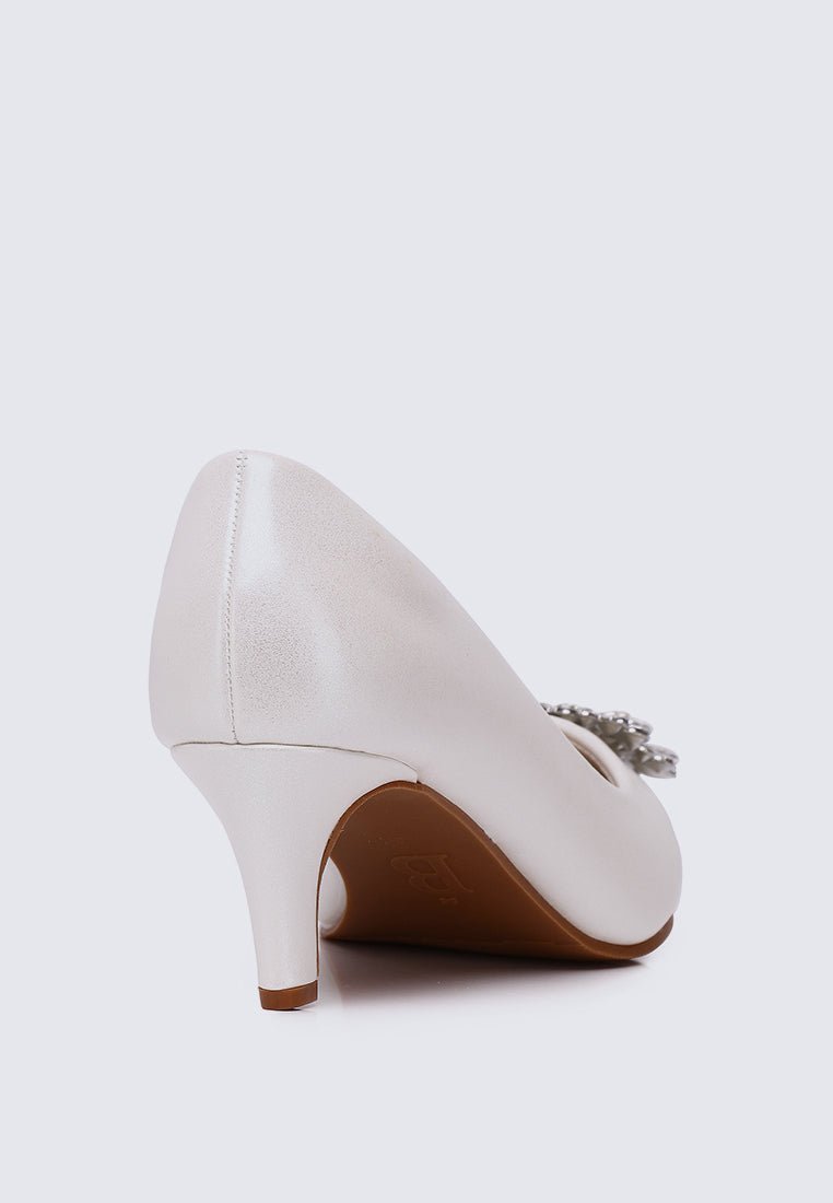 Casey Comfy Pumps In PearlPumps - myballerine