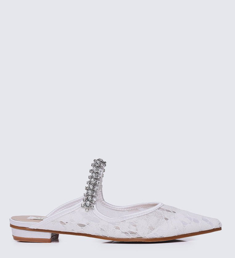 Celinne Comfy Heels In White - myballerine