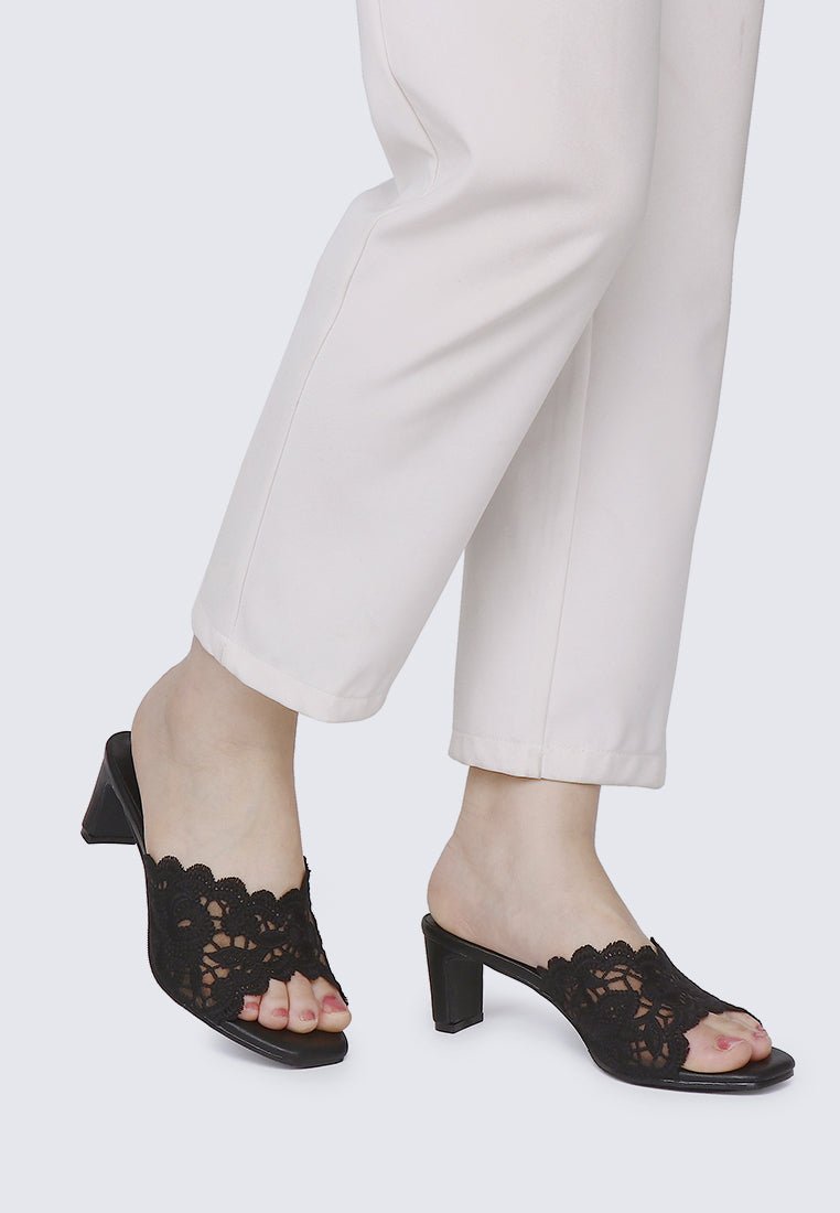 Chloe Comfy Heel In BlackHeels - myballerine