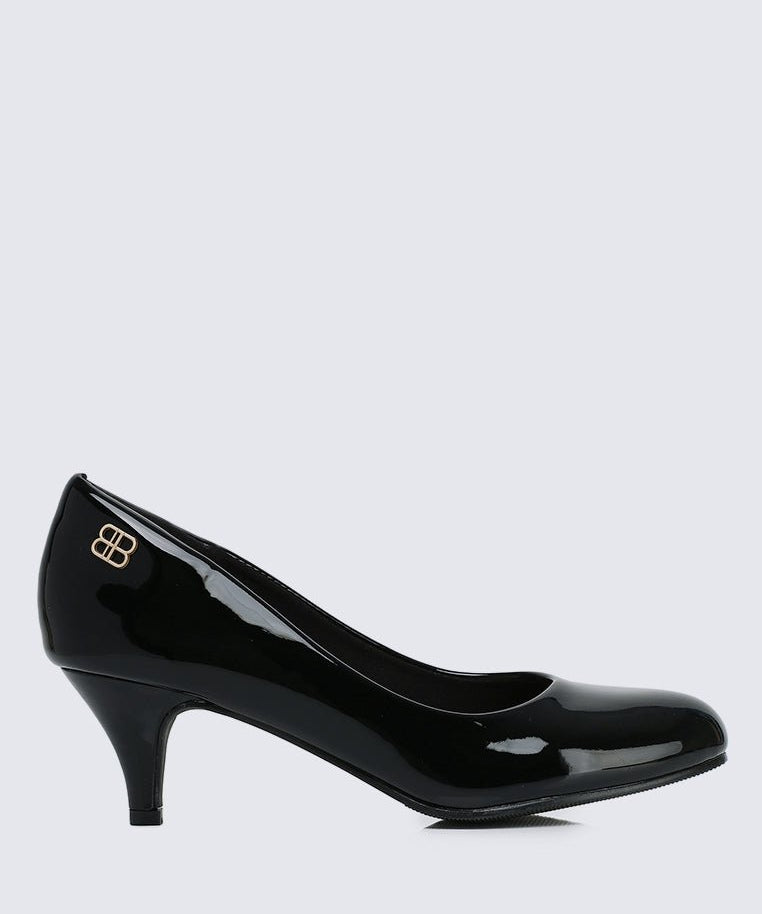 Cindy WideFit Comfy Pumps In BlackShoes - myballerine
