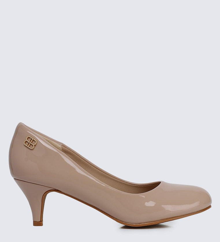 Cindy WideFit Comfy Pumps In NudeShoes - myballerine
