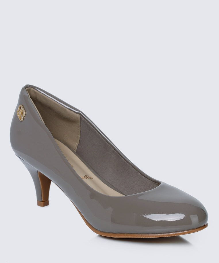 Cindy WideFit Comfy Pumps In TaupeShoes - myballerine