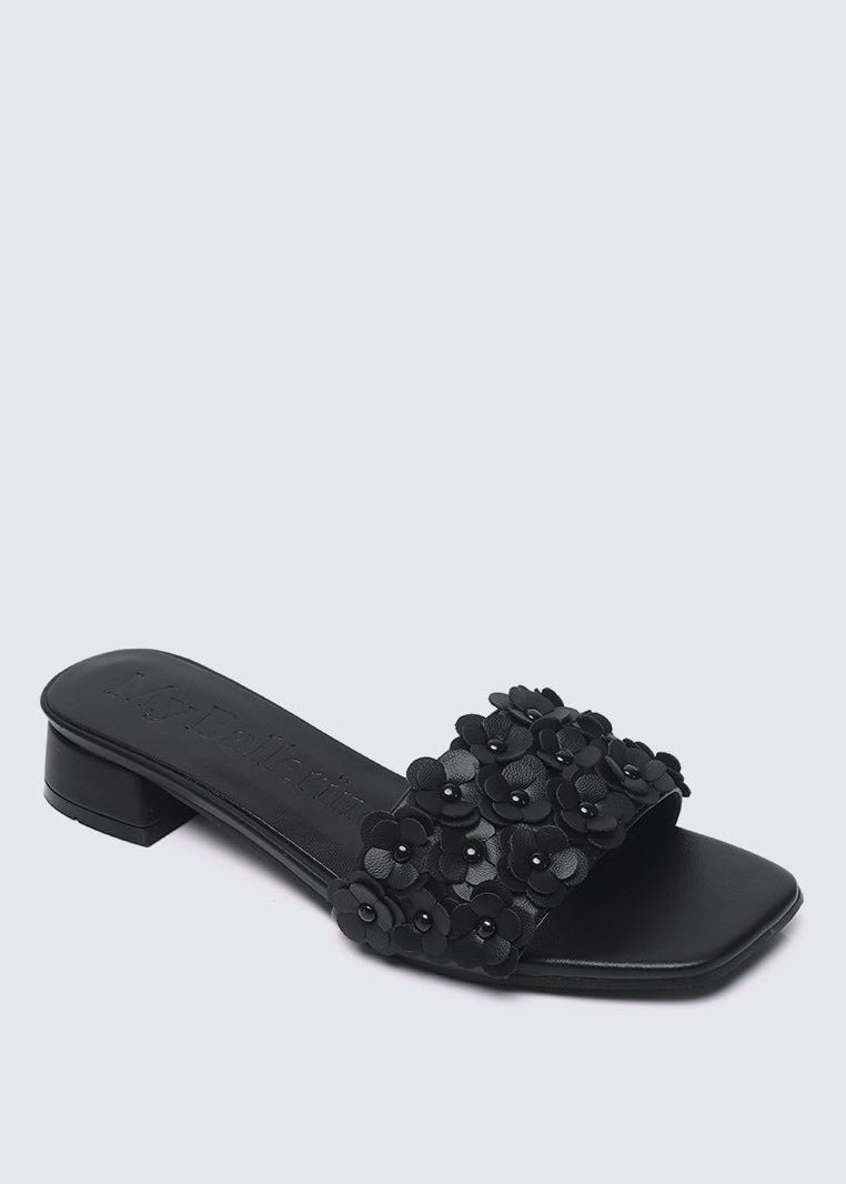 Corinne Comfy Sandals In BlackSandals - myballerine