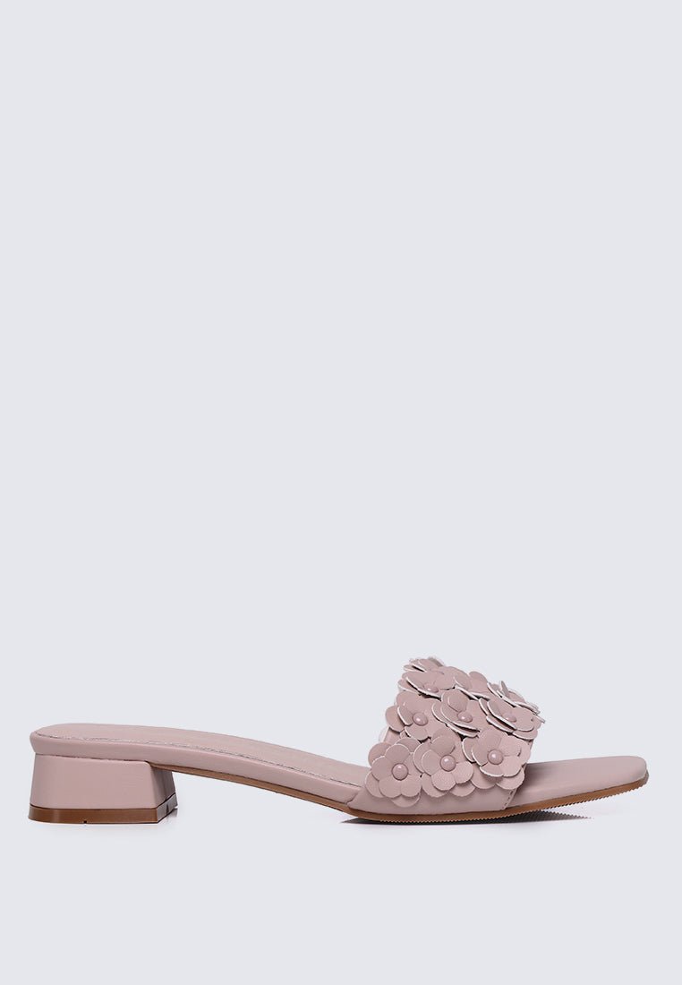 Corinne Comfy Sandals In Nude PinkSandals - myballerine