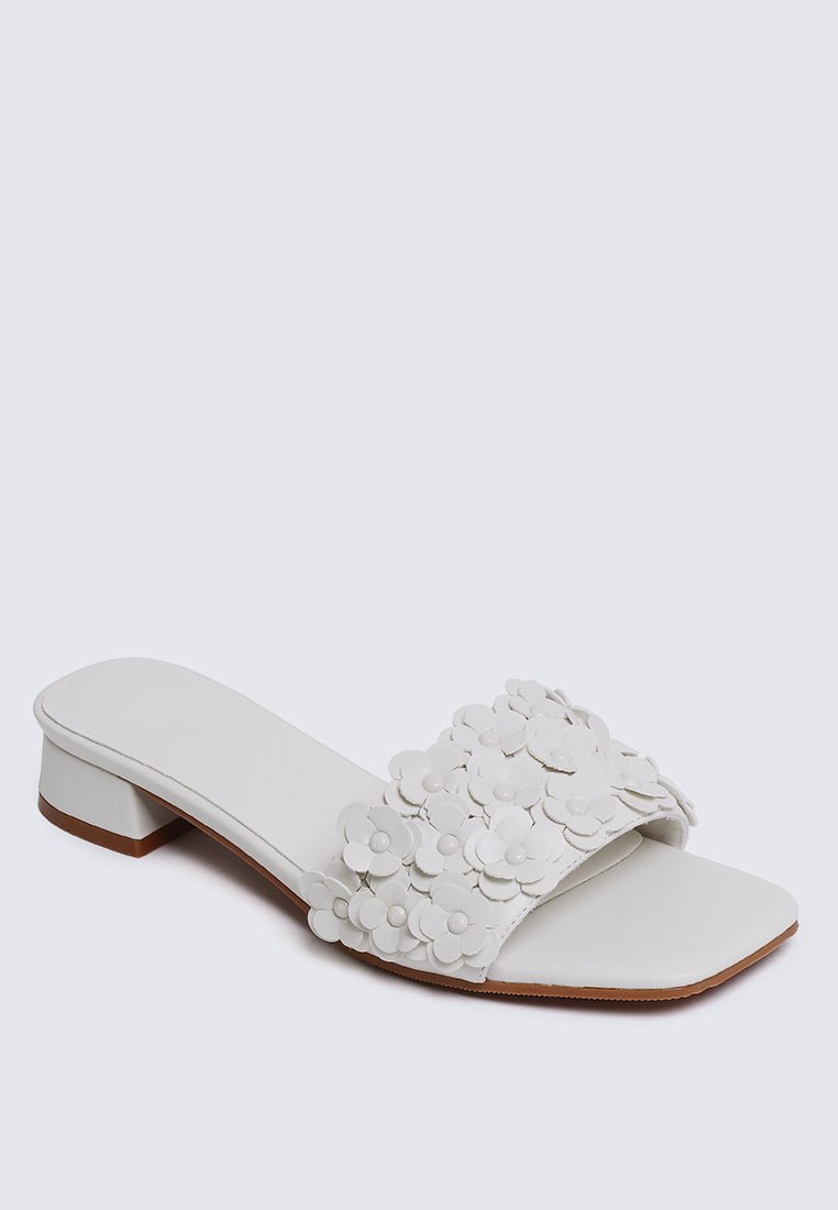 Corinne Comfy Sandals In Off WhiteSandals - myballerine