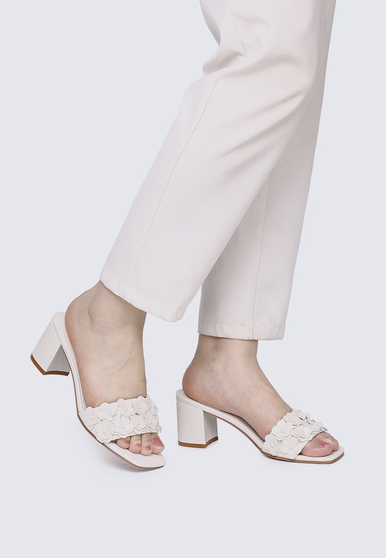 Cyrene Comfy Heels In Off WhiteHeels - myballerine