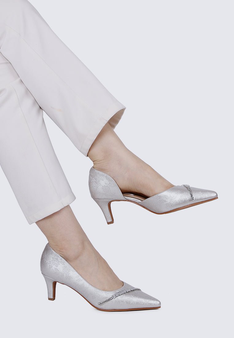 Dahlina Comfy Heels In SilverHeels - myballerine