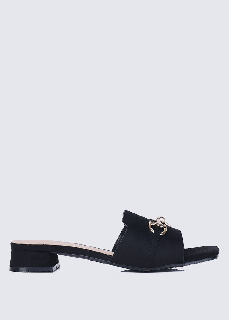 Ebony Comfy Sandals In BlackShoes - myballerine