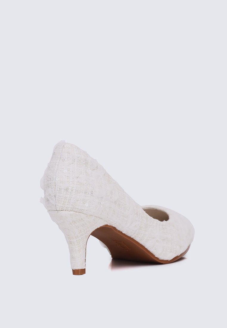 Elara Comfy Pumps In WhitePumps - myballerine