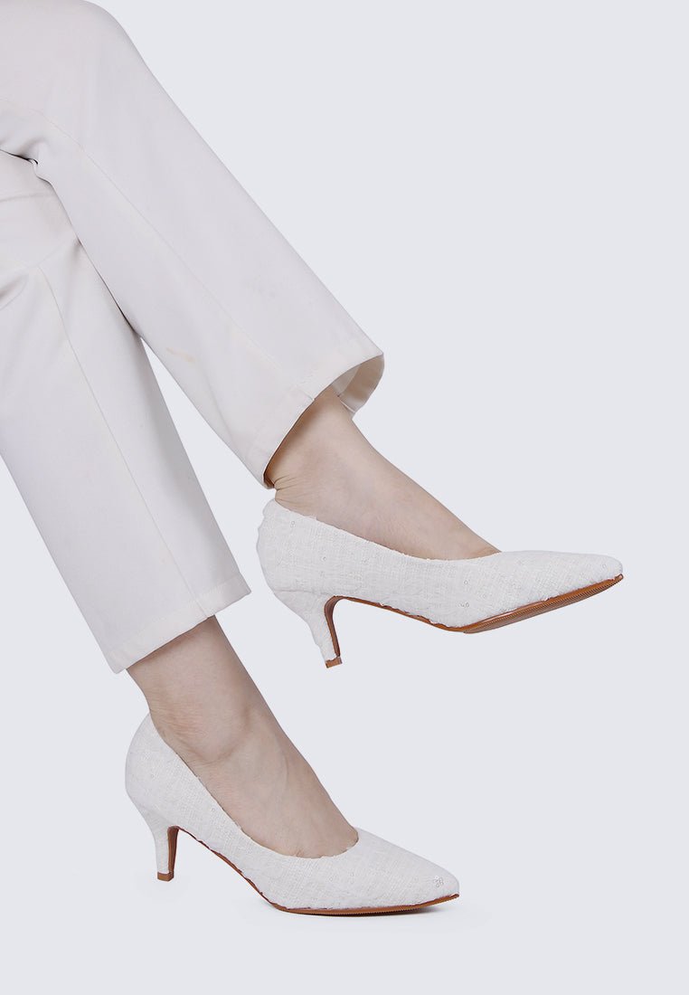 Elara Comfy Pumps In WhitePumps - myballerine